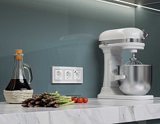 Комплект механизма электрической розетки AMBRELLA VOLT ALFA Белый глянец с/з с шторками QUANT (AP1070, VM141) MA107010 1