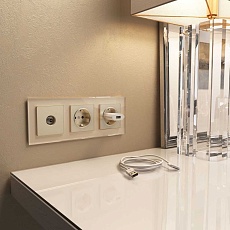 Рамка на 3 поста Werkel Favorit шампань W0031111 4690389159794 3