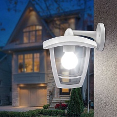 Садово-парковый светильник ЭРА «Дели 2» НБУ 07-40-002 белый 4-гранный настенный IP44 Е27 max60Вт Б0051196 1