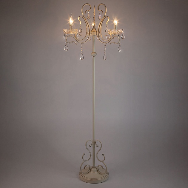 Торшер Eurosvet 12205/3F белый Strotskis изображение 5 Торшер Eurosvet 12205/3F белый Strotskis Фото № 5