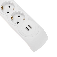 Фильтр сетевой 5 гнезд, 5м, 3х1,5мм², с автовыкл, 2 USB, белый KRANZ 13-4701 1