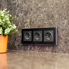 Рамка Werkel Aluminium на 3 поста черный алюминий W0031708 4690389158100 2