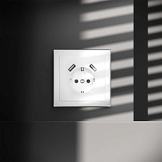 Розетка встраиваемая Voltum S70 с заземлением и защитными шторками, 16А, с USB, A+A, (белый глянцевы VLS040401 1