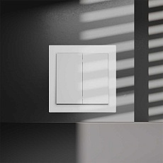 Перекрестный переключатель встраиваемый Voltum S70 двухклавишный 10А, (белый матовый) VLS020502