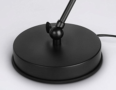 Настольная лампа Ambrella light Traditional TR8153 3