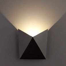 Уличный настенный светодиодный светильник Elektrostandard 1517 Techno LED Batterfly a038824 3